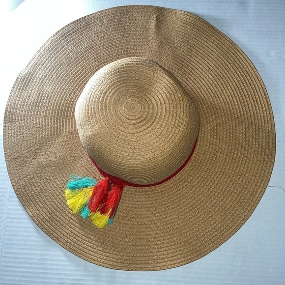 Serra floppy boho wide brim straw beachy hat with tassels. - Picture 7 of 11